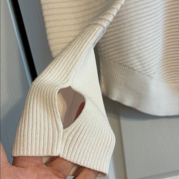 Aerie Women's White Ribbed Half Zip Sweater - Picture 5 of 11